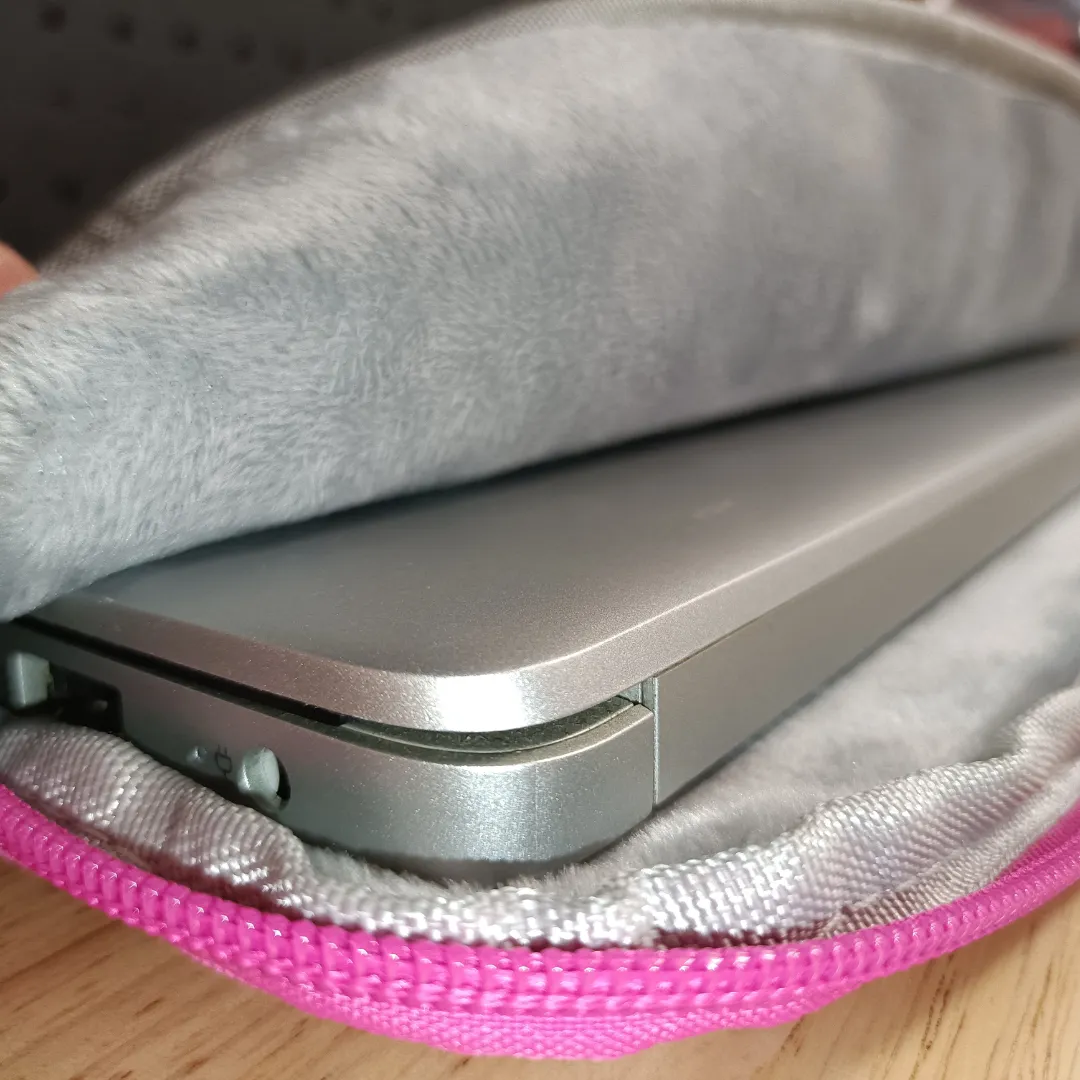 15-16 inch High Quality Student Laptop Sleeve with Retractable Handle - Fluorescent Pink