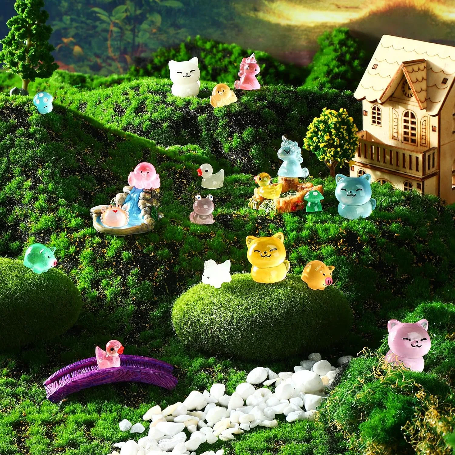 240 Pcs Mini Resin Animals Tiny Resin Animals Bulk Glow in The Dark Miniature Figures for Micro Garden Landscape Ornaments Dollhouse Crafts Accessories(Lively Style)