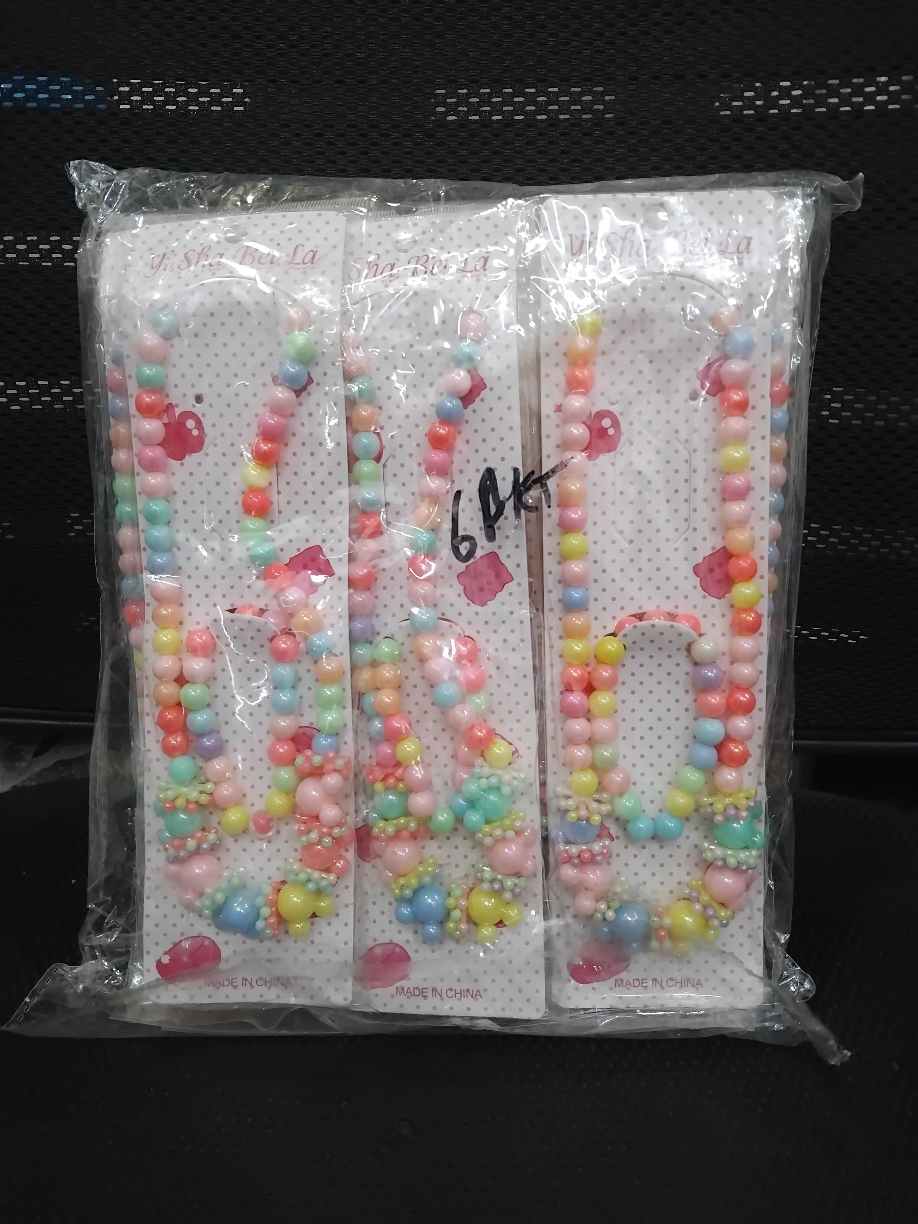 AM1217 Kids Colorful Necklace Bracelet Set Children's necklace and bracelet for girls made of plastic beads with multicolor Pack Of 1 Pcs