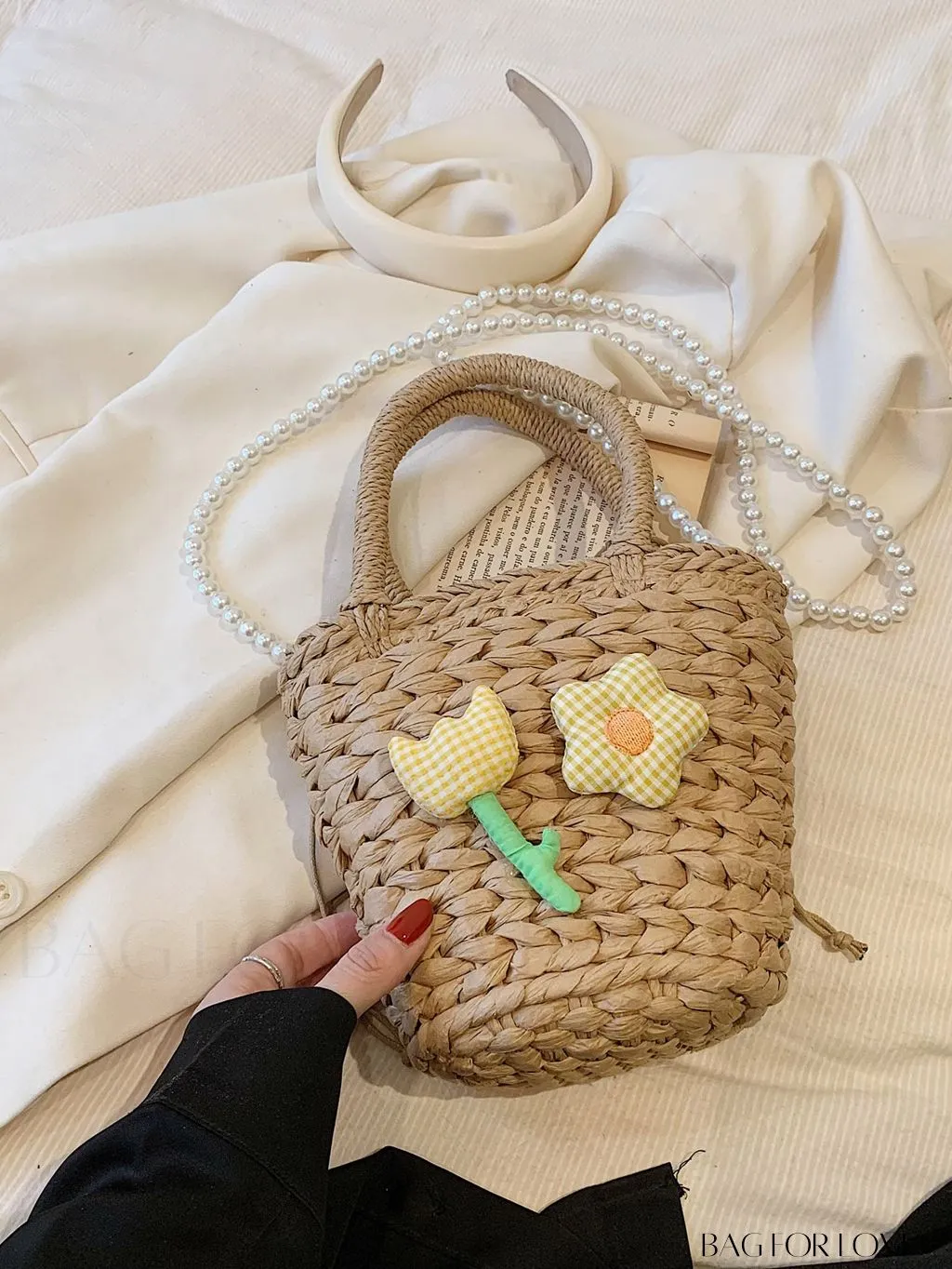 BagForLove - Stylish Straw Woven Handbag with Charming Floral Accents for Summer
