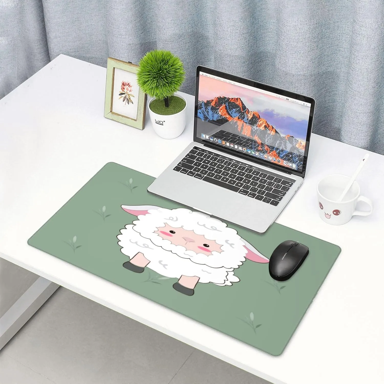 Beautiful Lamb Non-Slip Desk Pad,Mouse Pad,Waterproof PVC Desk Table Protector, Easy Clean Laptop Desk Writing Mat for Office Work/Home/Decor