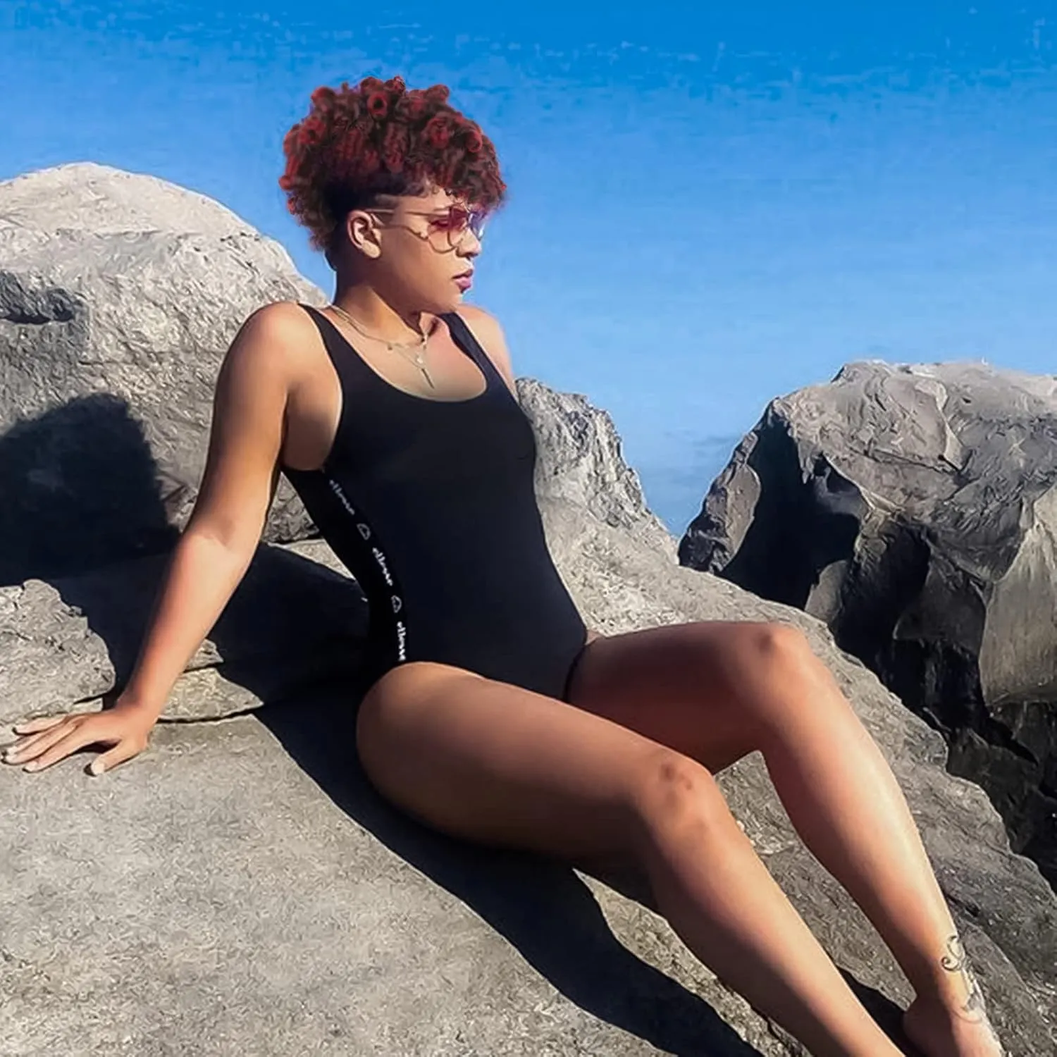 CINHOO Deep Curly Mohawk Wigs for Black Women Red Mohawk Wig,Afro Puff with Bangs Mohawk Ponytail Extension for Black Women Curly Mohawk Hair Piece Clip in Faux Hawks Wigs for Women (1B/Bug)