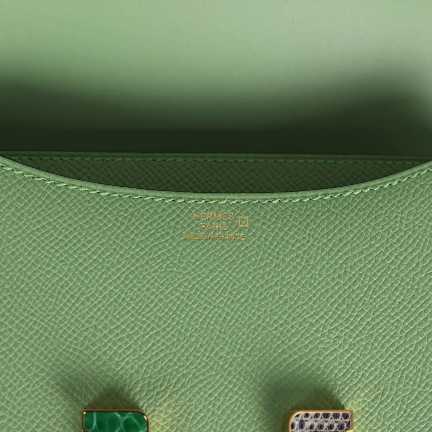 Constance 18 Vert Criquet Epsom Marquette Hardware