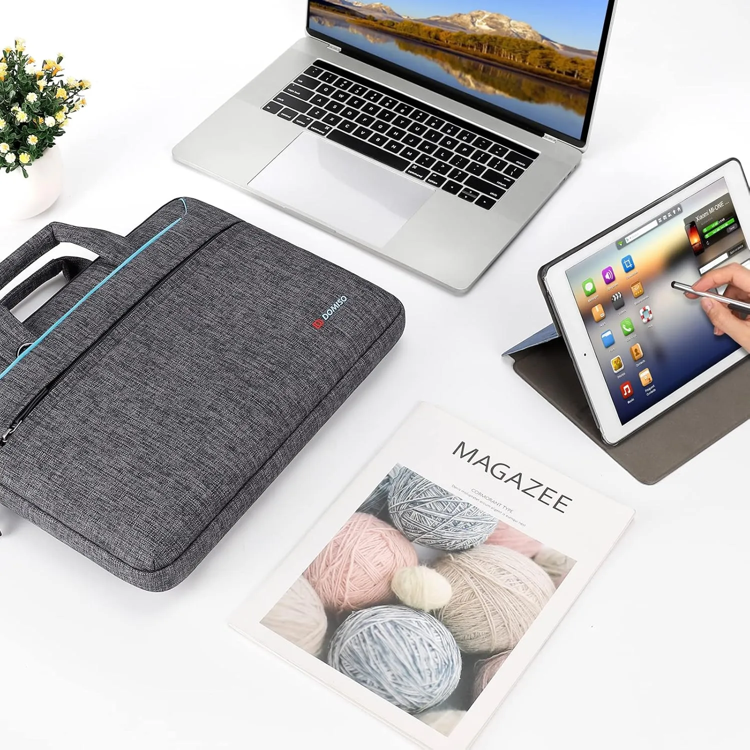 DOMISO 15.6 inch Laptop Sleeve Shoulder Bag Water-Resistant Protective Messenger Bag Business Briefcase Handbag for 15.6" Notebook/Yoga 720 IdeaPad 310 320 ThinkPad T570/HP Envy 15, Blue