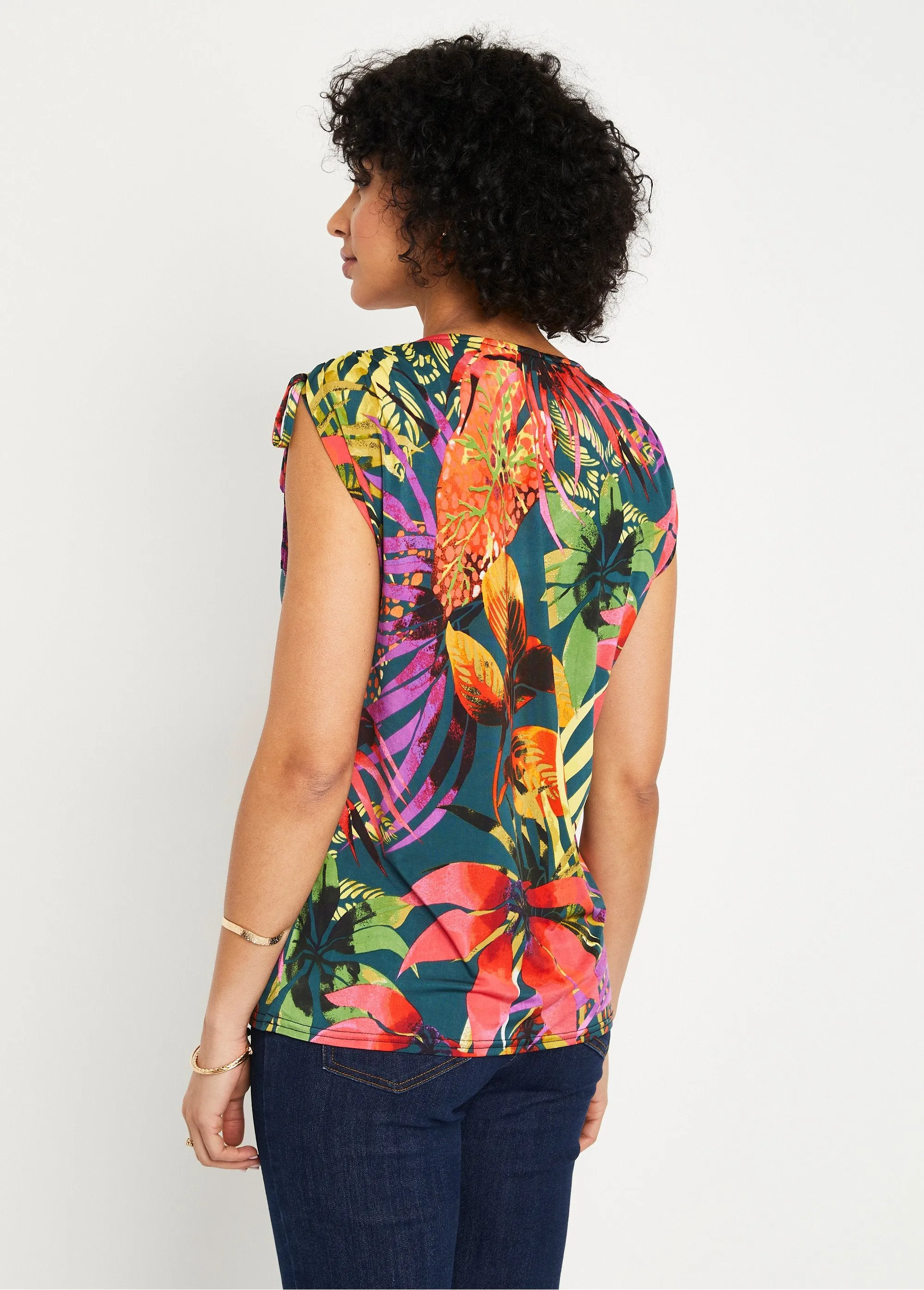 Exotic pattern t-shirt with shoulder ties