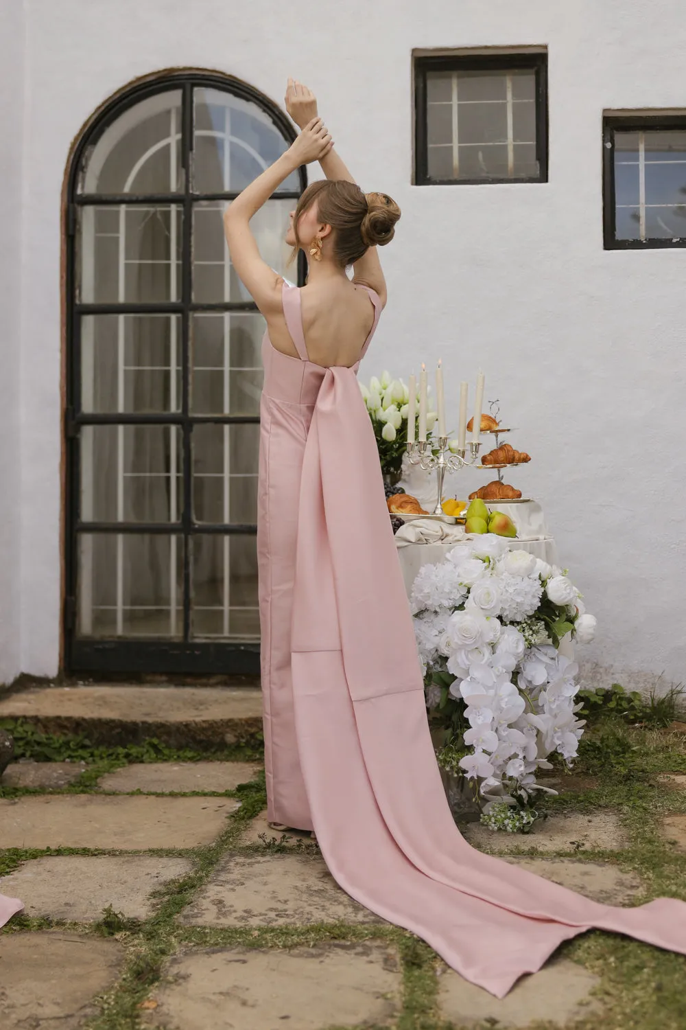GABRIELA Strappy Straight Cut Gown with Detachable Bow Trail (Blush Gazaar)