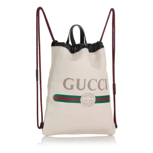 Gucci Logo Drawstring Backpack (SHG-Vl8urK)
