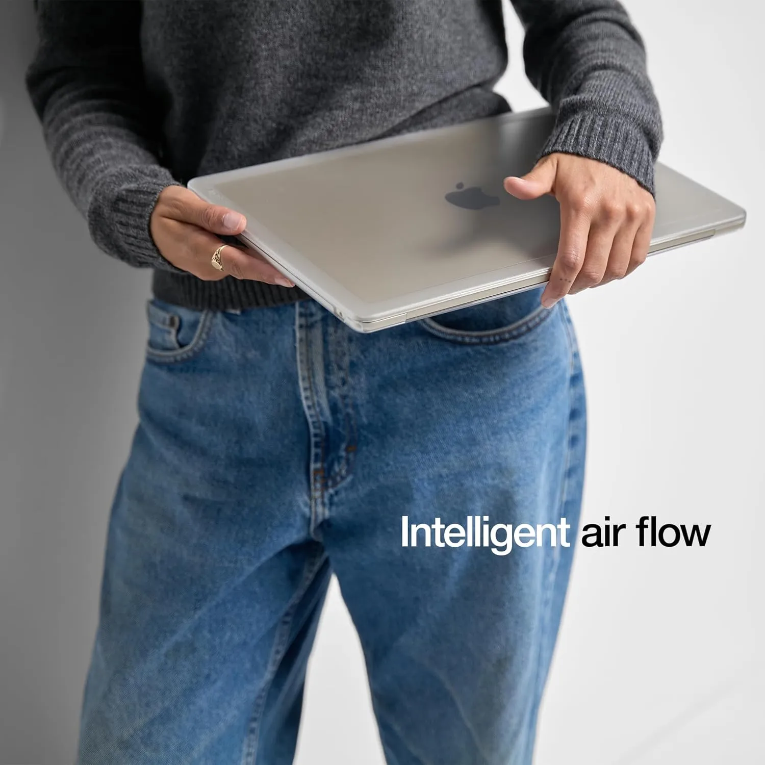 Incase Edge Hardshell with Makrolon® - MacBook Air 13 inch Case - 2025, 2024, 2023, 2022, M4, M3, M2 - MacBook Case, Laptop Cover, Protective Hard Shell, Scratch Resistant, Rubberized Feet - Clear