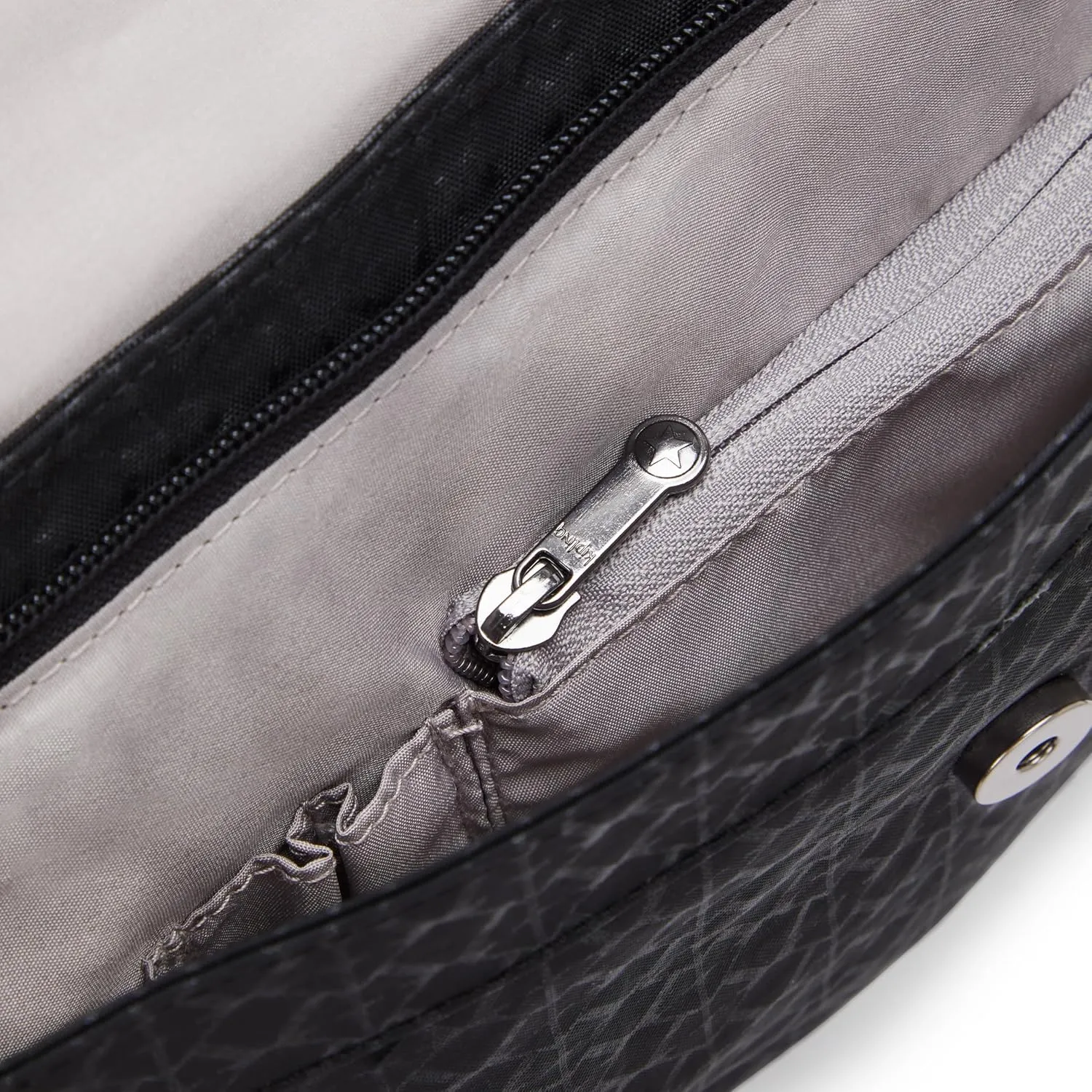 Kipling Women's SUPERWORKER S, Signature Emb