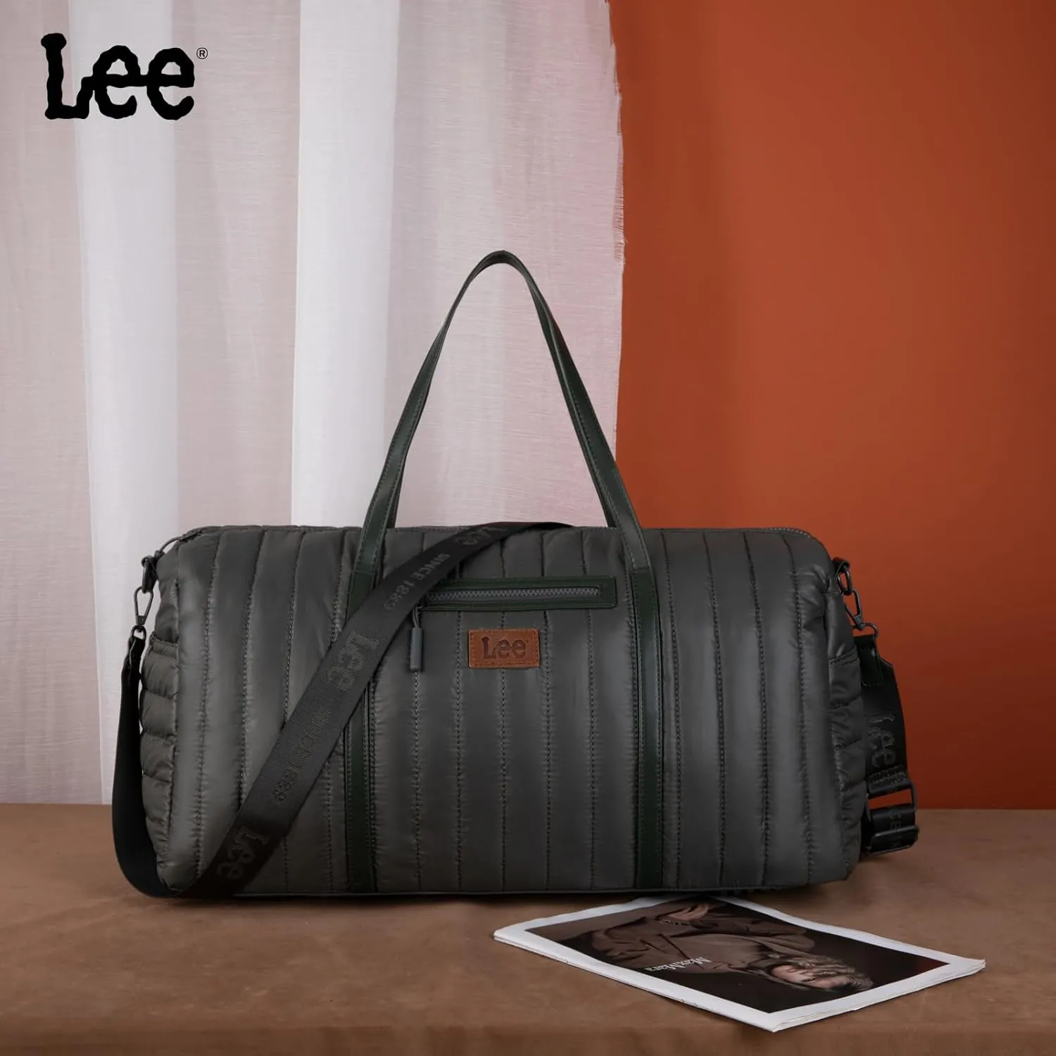 Lee Quilted Travel Duffel Bag for Women, Large Soft Puffy Lightweight Weekender Gym Bag with Adjustable Strap Water-Resistant Overnight Carry On Bag for Trips Sport Airplane Hospital