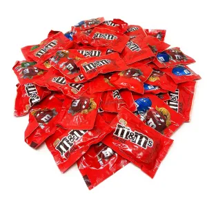 M n M's Peanut Butter Milk Chocolate Candy - 2 lbs Bulk Pack - Individually Wrapped Fun Size Candy for Freshness - Colorful Delicious Sweets for Kids, Adults, Pantry, Office & Birthdays