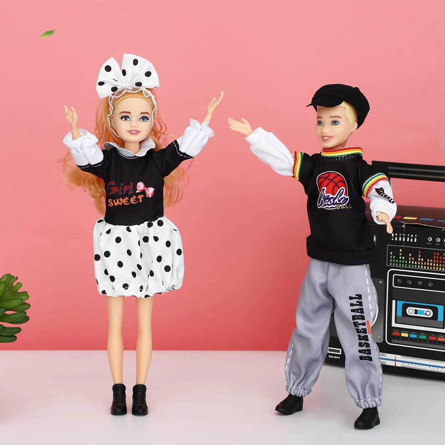 ONEST 5 Sets 9 Inches Fashion Girl Dolls Include 5 Pieces Girl Fashion Dolls, 5 Pieces Handmade Doll Clothes, 5 Pairs of Doll Shoes