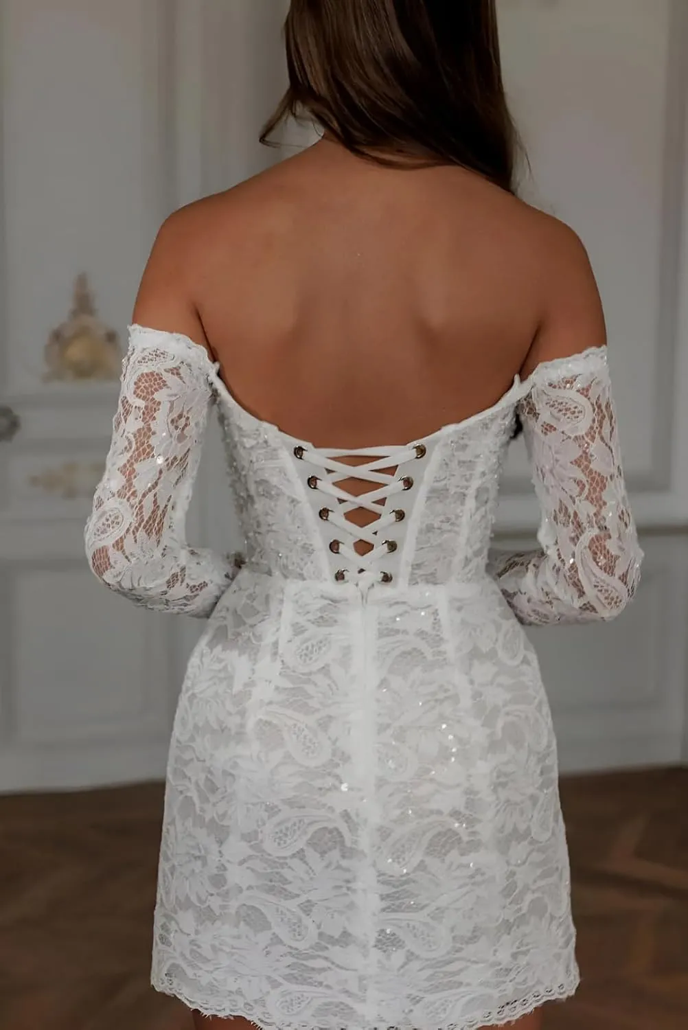 Short Wedding Dresses for Bride Beach Lace Strapless Tulle Applique Boho Mini Bridal Dress for Bride