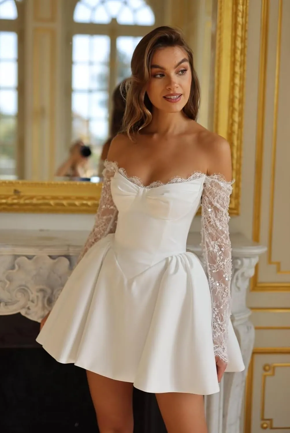 Short Wedding Dresses for Bride Boho Long Sleeve Lace Strapless Tulle Mini Tight Bridal Dress for Bride
