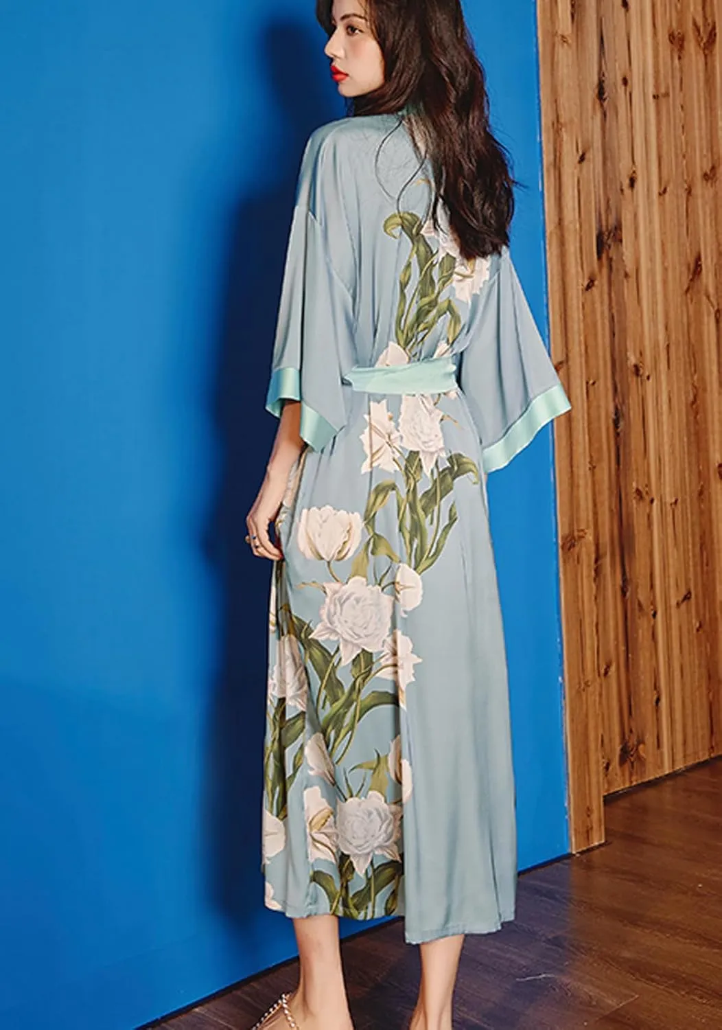 Silk Satin Robe for Women Long Japanese Kimono Robe Lightweight Soft Bathrobe Summer Luxury Dressing Gown