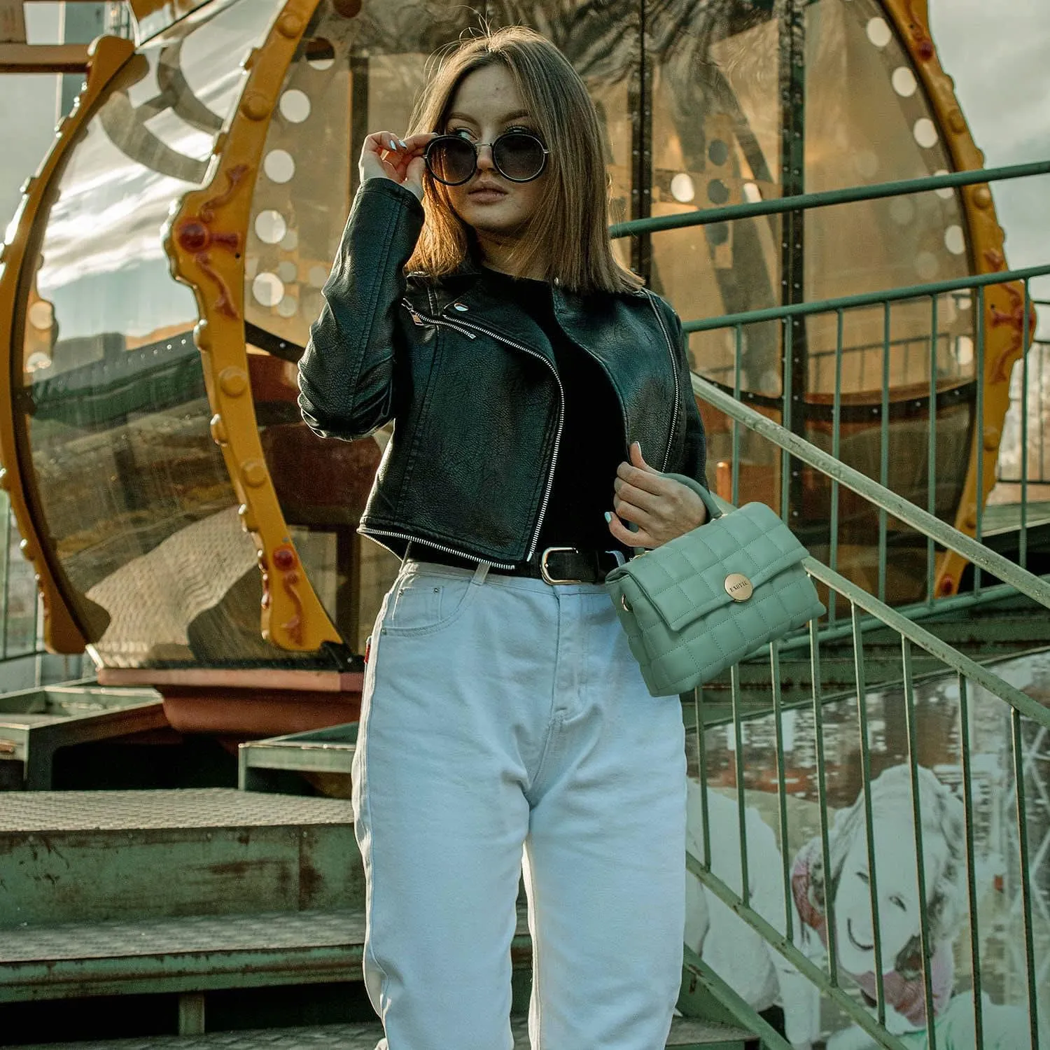 Urbanian sling bag