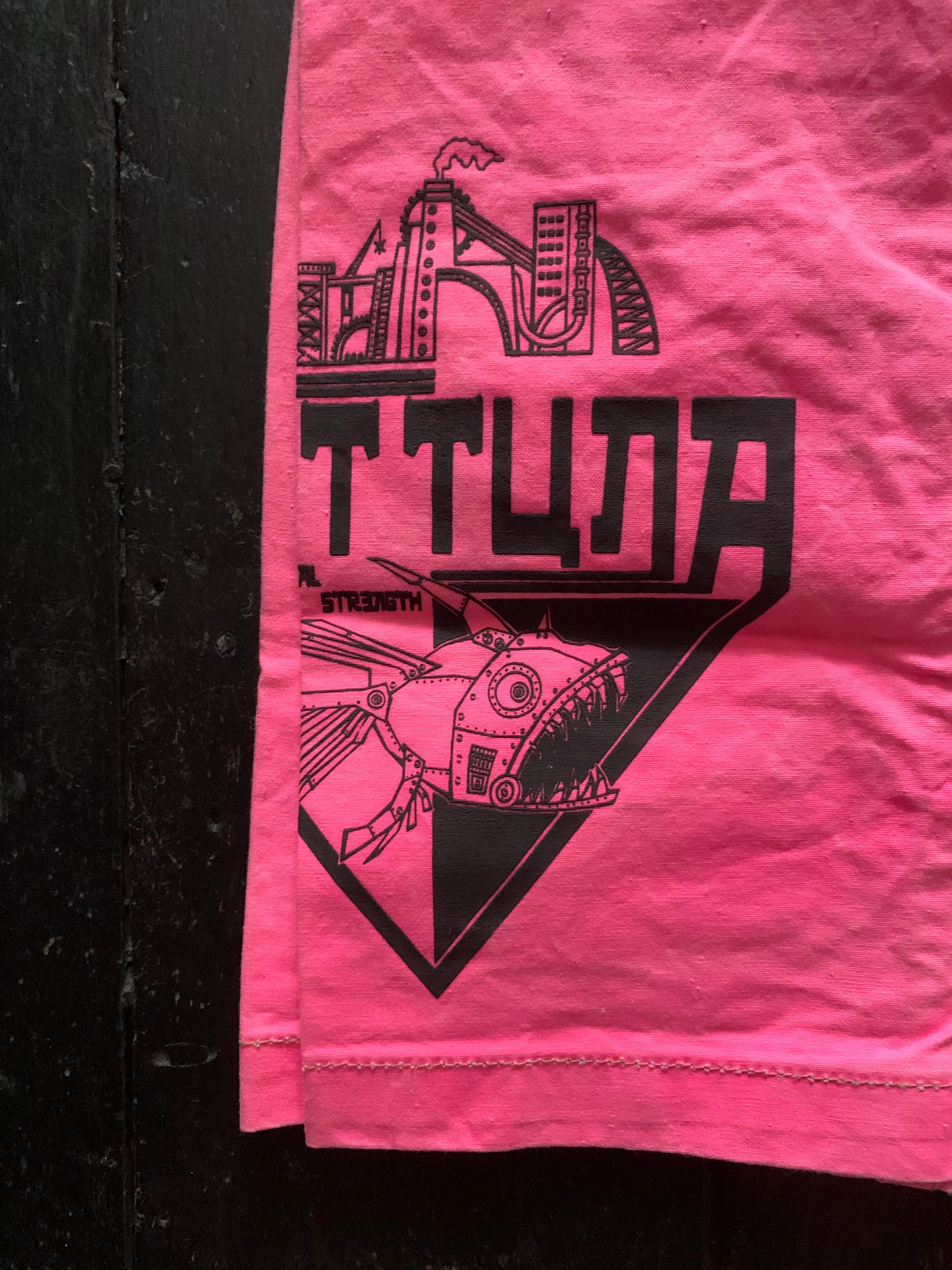 vintage hot tuna board shorts ~ 33"