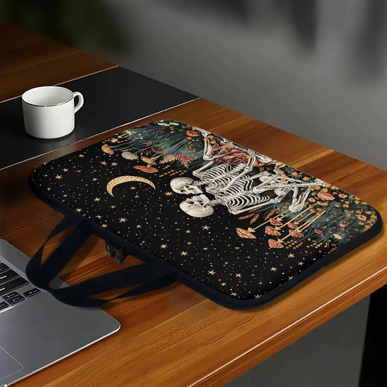 Vintage Human Skeleton Mushroom Moon Star Print Laptop Sleeve Case for Women Men Work Computer Protective Bag Tablet Carrying Briefcase with Handle 360° Protective Laptop Bag, 17inch
