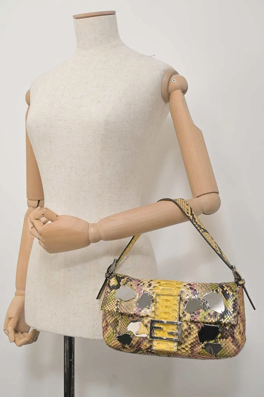 [WB6852] Fendi | Shoulder Bag